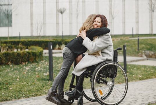 Top Features to Consider When Choosing an Electric Folding Wheelchair